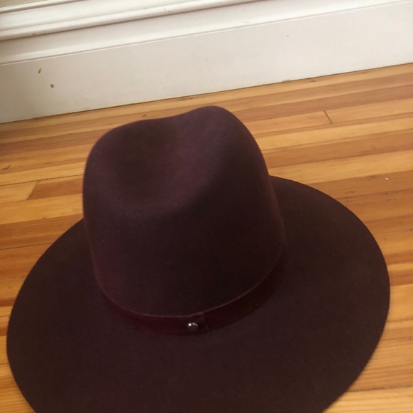 JANESSA LEONE Classic Hat
